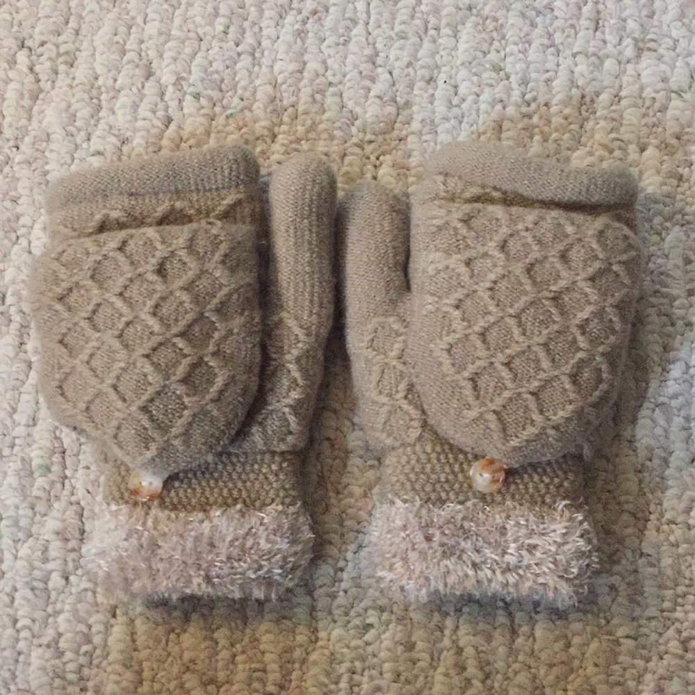 Mittens!